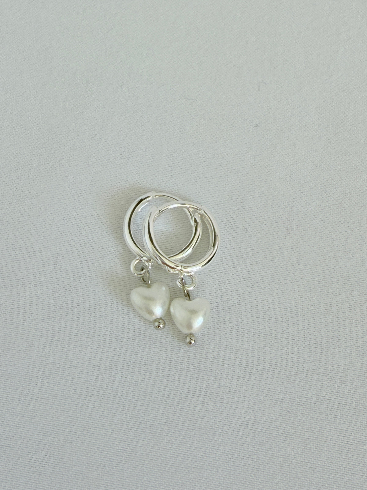 Micro Pearl Heart